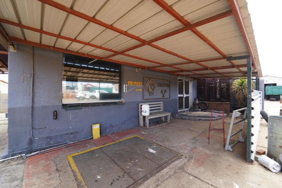 0 Bedroom Property for Sale in Oos Einde Free State